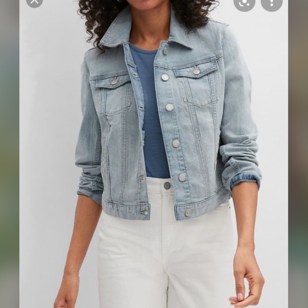 Banana Republic Light Wash Denim Jacket
